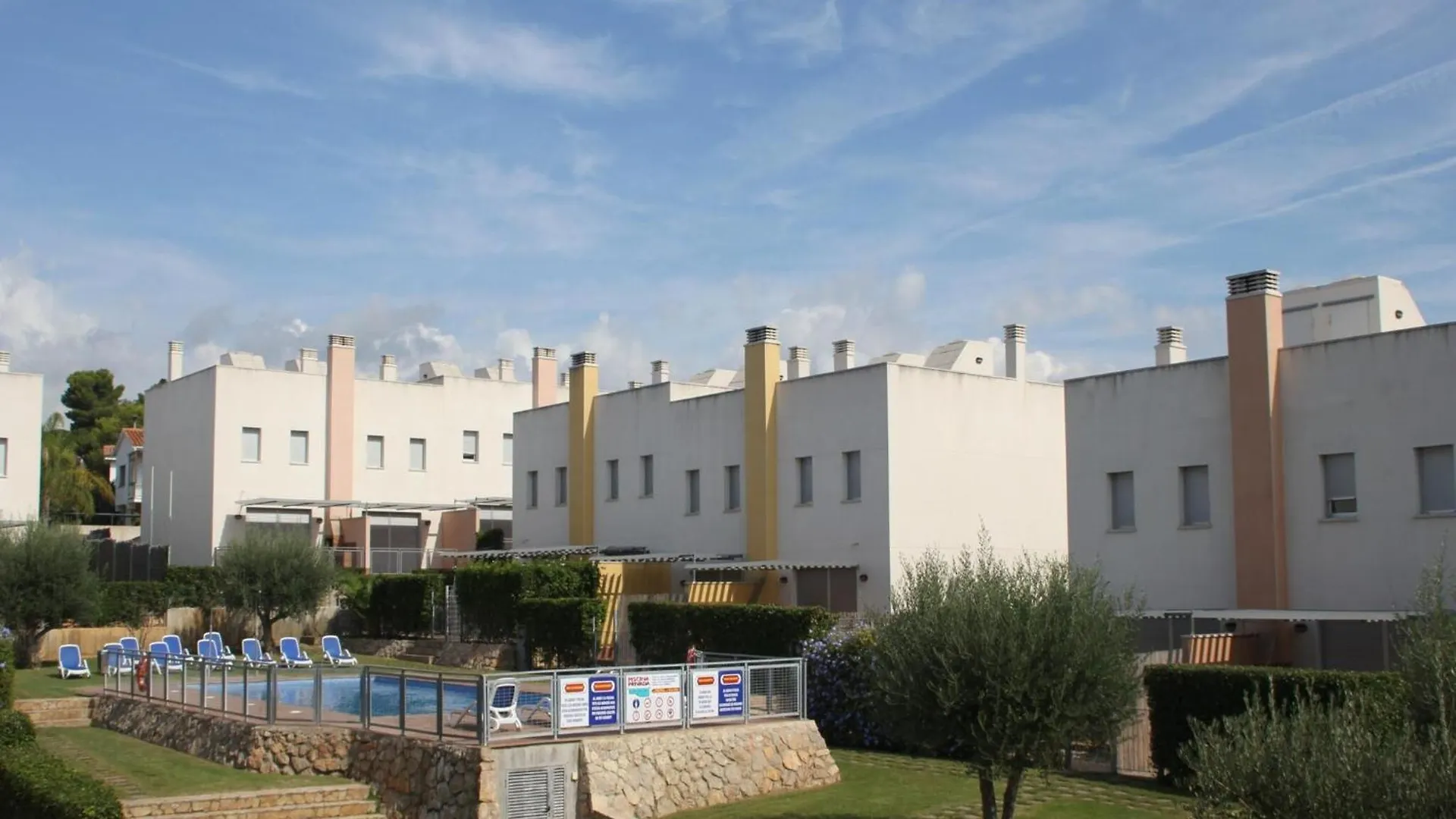 Nice Apartment With Private Terrace Creixell Spain