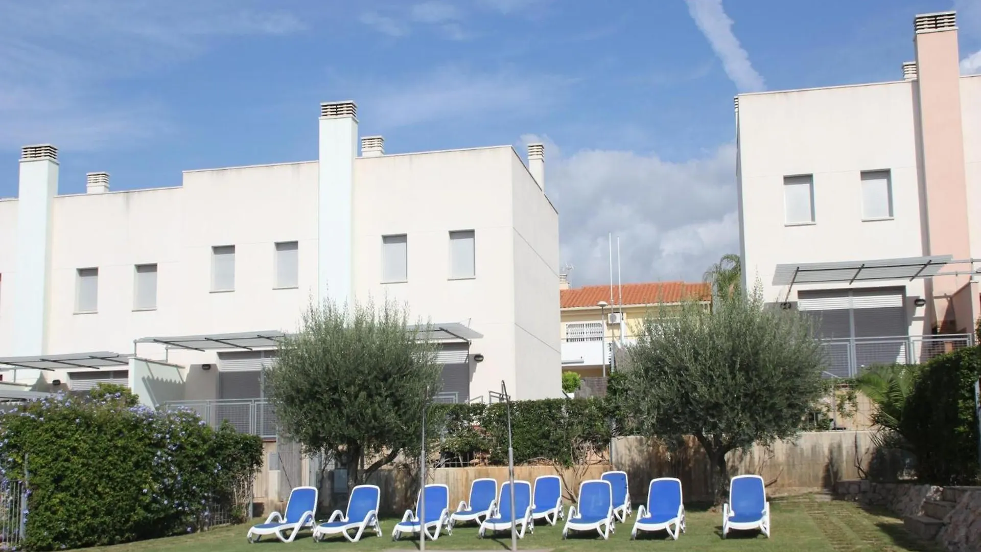 Nice Apartment With Private Terrace Creixell